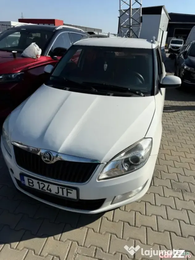 Skoda Fabia Break 1.6 TDI 90 CP – 2013 – mici defecte estetice