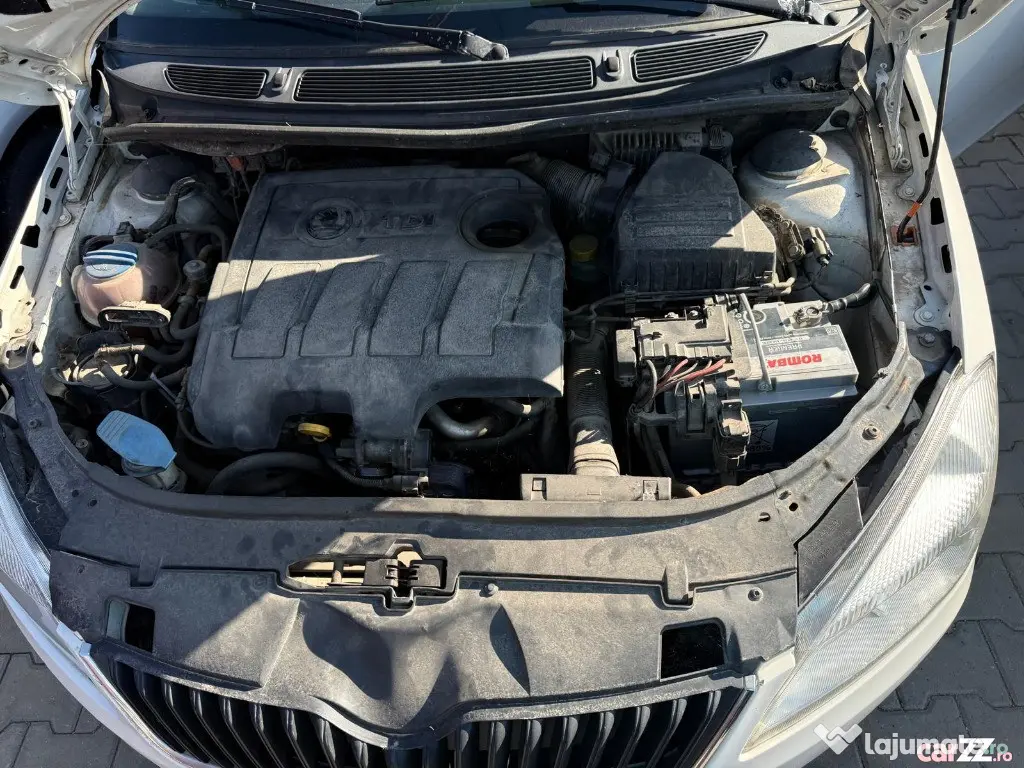 Skoda Fabia Break 1.6 TDI 90 CP – 2013 – mici defecte estetice