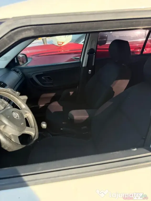Skoda Fabia Break 1.6 TDI 90 CP – 2013 – mici defecte estetice