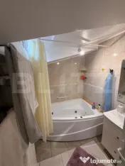 Apartament la casă 110 mp 3 camere Zona Centrală – Braș
