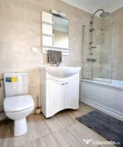 Apartament 2 camere, 50mp, 2 balcoane, parcare, zona Tineret
