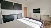 Apartament 2 camere, 50mp, 2 balcoane, parcare, zona Tineret