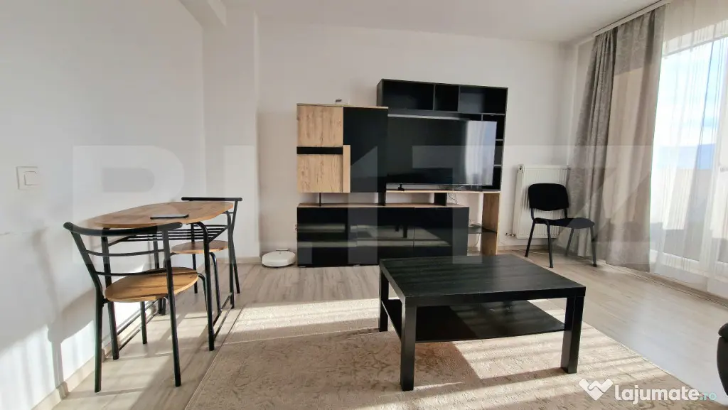 Apartament 2 camere, 50mp, 2 balcoane, parcare, zona Tineret - Floresti (Cluj)