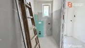Duplex cu 4 camere despartit prin baie, Mosnita Veche 