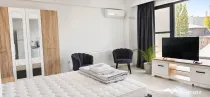 De inchiriat studio ultracentral, etaj 2, 400 euro