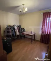 Vilă cu suprafață de 320 mp, teren 500 mp și garaj + 2 l 