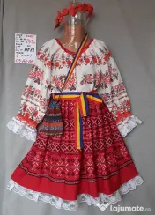 Costum popular pentru copii 10-11-12-13-14 ani 245 lei 