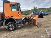 Mercedes-Benz Actros 4x4 basculabil, echipat pentru deszapezire 