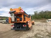 Mercedes-Benz Actros 4x4 basculabil, echipat pentru deszapezire 