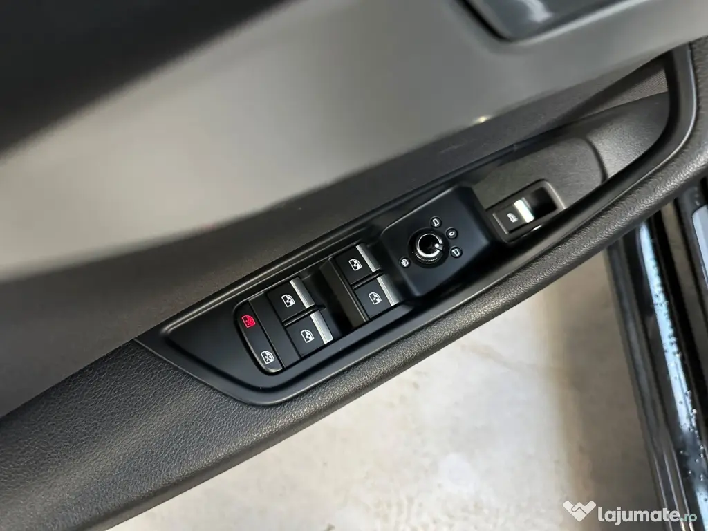 Audi A4 Avant 40 TFSI Business CNG, Automată, 170CP TVA 21% deductibil