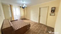Apartament 3 camere, etaj intermediar. Craiovei, Pitești 