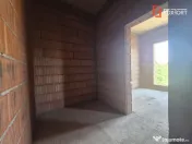 Duplex cu 4 camere de vanzare in localitatea Dumbravita 
