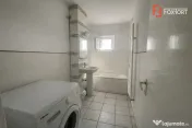 Apartament 3 camere, Micalaca, etaj 2 cu vedere spre malul M 