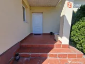 Casa individuala cocheta, cu 4 camere - Remetea Mare 