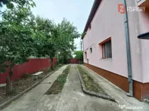 Casa individuala cu 5 camere si teren de 641 mp – zona Cri