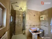 Casa cu 6 camere de vanzare in localitatea Sanandrei, zona C