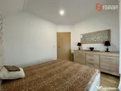 Casa cu 6 camere de vanzare in localitatea Sanandrei, zona C