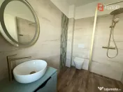 Duplex cu 5 camere si 304 mp teren, de vanzare in Dumbravita