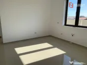 Duplex apartamentat – 2 apartamente cu 3 camere fiecare ?? 