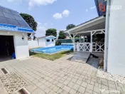 Casa individuala de vanzare in Timisoara cu sauna si piscina