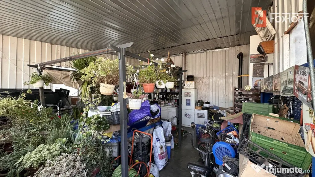 Casa individuala, 160 mp cu atelier auto 110 mp, in Utvin - Utvin (Timis)
