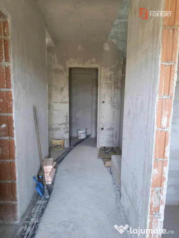 Triplex ultramodern cu 5 camere si 2 bai, in localitatea Tim - Timisoara (Timis)