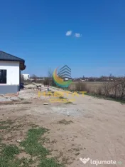 Teren 3765 mp, deschidere 32 m, utilități la limită Magurele Campul cu Maci
