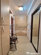 Apartament 2 camere, Andrei Muresanu