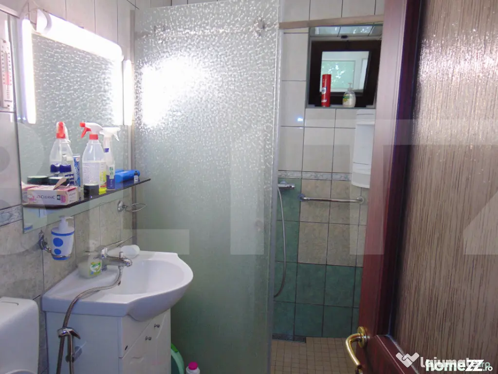 Apartament 4 camere, decomandat, 74,75 mp, etaj 1, zona Lice - Slatina (Olt)