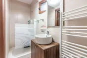 Casă modernă cu 5 camere | Tunari | Grădină spațioasă plus piscină 