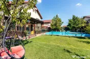 Casă modernă cu 5 camere | Tunari | Grădină spațioasă plus piscină 