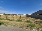 TEREN INTRAVILAN VARIA#536; - 700mp - ASFALT - FRONT 20m - U 