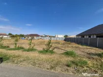 TEREN INTRAVILAN VARIA#536; - 700mp - ASFALT - FRONT 20m - U