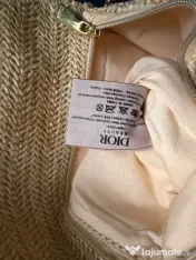Dior 2023 cu chain auriu și perle 