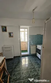 Garsonieră Splaiul Unirii decomandată, et. 3, an 1994, 41 