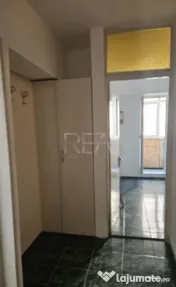 Garsonieră Splaiul Unirii decomandată, et. 3, an 1994, 41 
