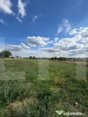 Teren de vanzare 1600 mp, zona Dobosari, Botosani 
