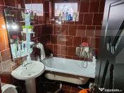 Apartament 3 camere, 58 mp, Aleea Muncii – centrală propr 