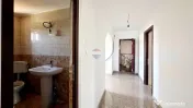 Bloc P+1 | 4 apartamente de 3 camere + Hala productie | Teren 1900 mp 