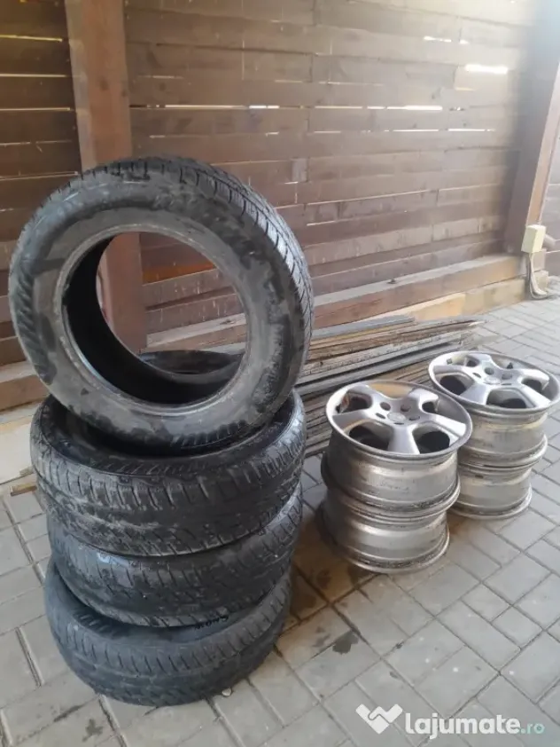 Oferta dau 4 cauciucuri 195 / 65 /R15 Golf