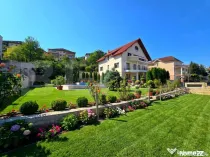 Vila cu piscina exclusivista de vanzare in zona Grand Hote