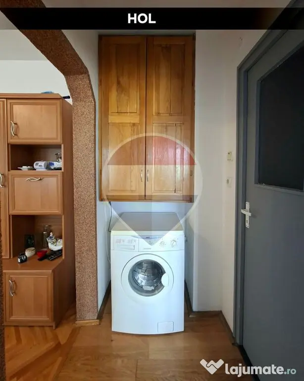 Apartament primitor cu 3 camere, etaj 2 –DE VANZARE - Baia Mare (Maramures)