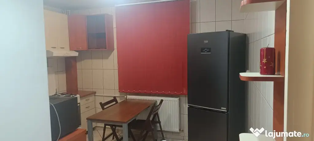 De închiriat apartament 2 camere Militari
