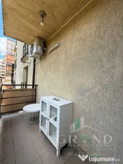 Apartament 2 camere modern 43mp | jacuzzi | balcon | Zona Iu 