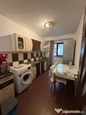 Apartament 3 camere , 70 mp, etaj 2, Radauti 