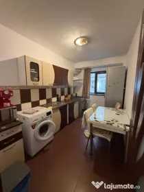 Apartament 3 camere , 70 mp, etaj 2, Radauti