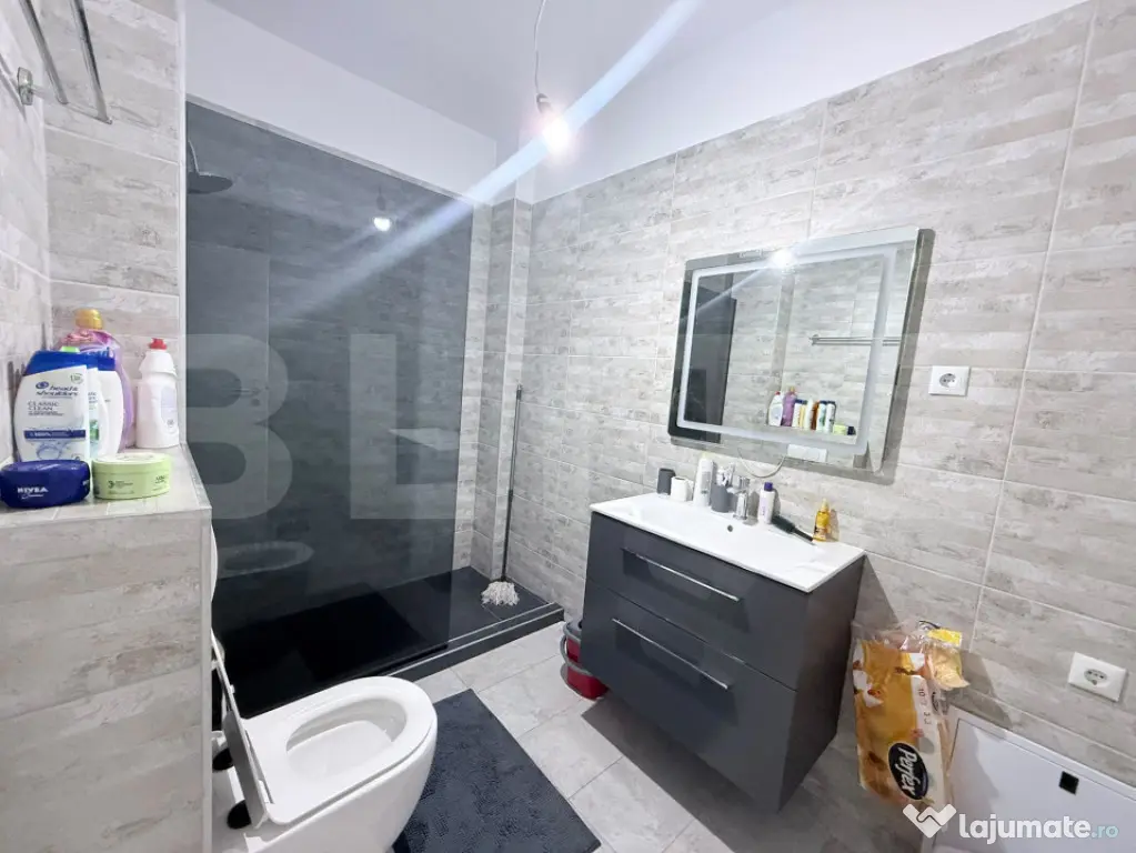 Apartament 3 camere, 56 mp, gradina 34 mp, parcare, zona Cet - Floresti (Cluj)