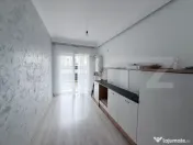 Apartament 3 camere, 56 mp, gradina 34 mp, parcare, zona Cet 