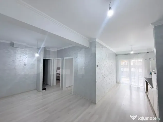 Apartament 3 camere, 56 mp, gradina 34 mp, parcare, zona Cet - Floresti (Cluj)