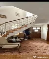 Casa cu 4 camere Ultracentral 